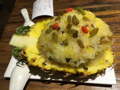 菠萝饭-茶花妹子云南餐厅(传媒大学店)