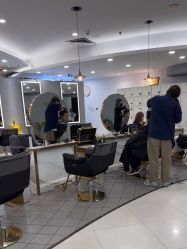 -八佰伴8008星级形象店