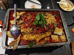 -探鱼·鲜青椒爽麻烤鱼(银泰城店)
