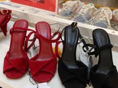 -BIGOFFS 超级折扣(仁恒伊势丹店)