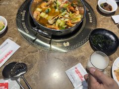 -七欣天香辣蟹火锅(常熟珠海路万达广场店)