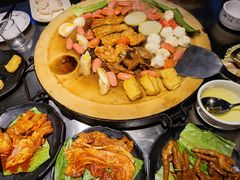 石板烤肉-冰冰龙虾·江湖菜·花园江景餐厅