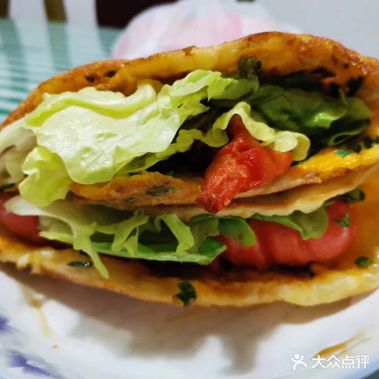 富强街的葱油饼啦啦也有啦