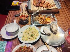 -蚝堡海鲜·威海菜·海肠捞饭·烧烤·亚洲吃蚝公司(幸福门店)