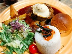 汉堡牛排-Cafe Alice咖啡爱丽丝(奥城店)