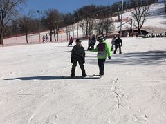 -庙香山滑雪场