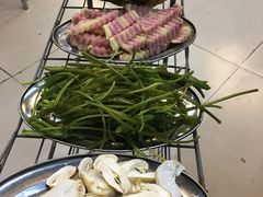 -老石黑山羊毛驴肉火锅(金凯广场店)