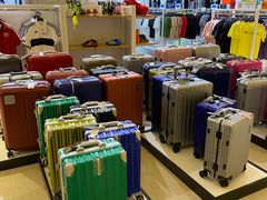 -BIGOFFS 超级折扣(仁恒伊势丹店)