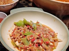 -吃饭皇帝大土家民族菜(荟聚店)