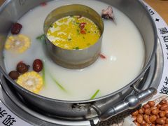 -江小渔鲜鱼火锅(冠亚星城店)