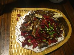 金牌手撕鸭-老街鱼嘴巴(坡子街老店)