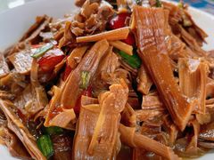 -芦茨金富饭庄·25年老字号·专做稻草鸡