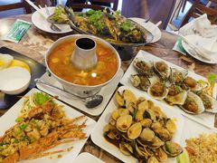 -两兄弟Song Pee Nong(2号店)