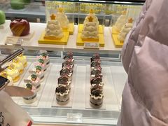 -好利来(上海长宁龙之梦店)