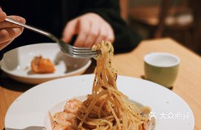 Garlic Shrimp Pasta