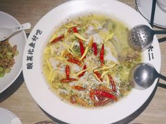 -太二酸菜鱼(菱角湖万达店)