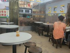 大堂-太婆抱罗粉…海南特色小吃(一市场店)