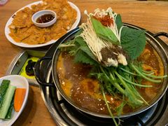 -喇喇排骨火锅·传统韩式脊骨汤(望京西园总店)