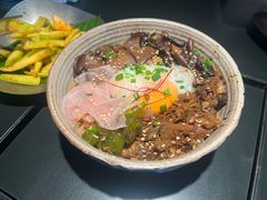 -Ameigo梅果·云贵川bistro(长宁来福士店)