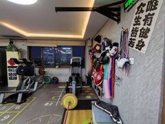 -迈劲健身专业私教(朝青汇店)