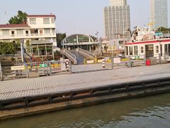 -鱼珠码头(轮渡站)