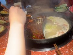 -赵美丽·重庆社区火锅·直营店(火车东站·中豪国际店)