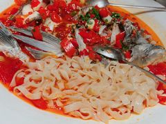 剁椒鱼头-上名堂·鱼头好吃(体育场路店)