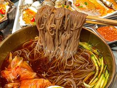 -围炉肉舍•炭烤活鳗•丹东海鲜烤肉(步行街店)