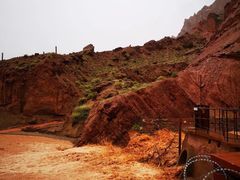 -天山神秘大峡谷