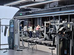 -超鹿运动(五四路恒力城店)