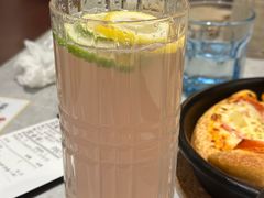 -必胜客(仲盛商城王安宇主题店)