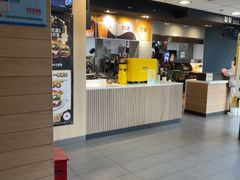 -麦当劳(乳山路店)