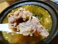酸菜肥牛-歌行灯日本料理(伊势丹店)