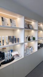 -JNK皮肤管理中心