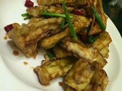 -鲁班小馆(政四街店)