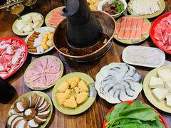 -东镇老火锅(长春路首店)