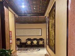 -皇宫大酒店