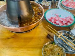 -东镇老火锅(长春路首店)