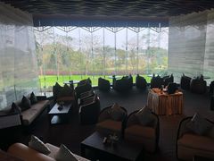 -深圳隐秀山居酒店