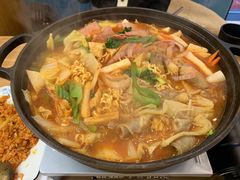 部队火锅-三顺韩式料理店(广益店)