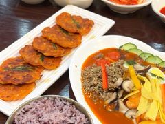 -釜山豚骨汤饭(芝罘万达广场店)