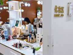 -HIMO海马体照相馆(上海华润CP静安店)