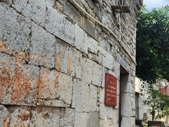 -高荡千年布依古寨旅游景区