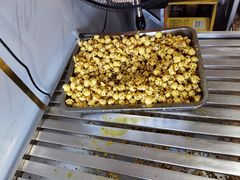 -正宗老杨特色爆米花(四棉店)