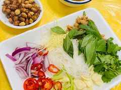 -官塘陈记鱼生·潮汕砂锅粥·牛肉火锅(潮枫路总店)