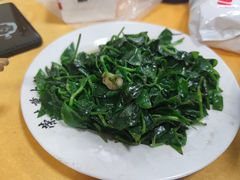 -荣生萝卜汤饭店
