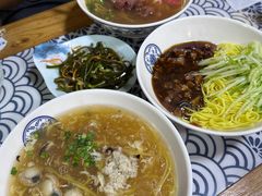 -鲁毓鲜蓬莱小面(黄山路店)