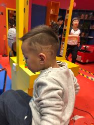 短发-Mini Me儿童美发王国(友好时尚购物城店)