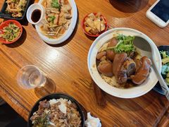 -大三元台湾鲁肉饭(沙井新桥店)