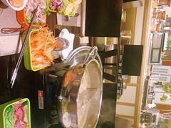 -大中华希尔顿酒店-念自助餐·嗨啤·小龙虾